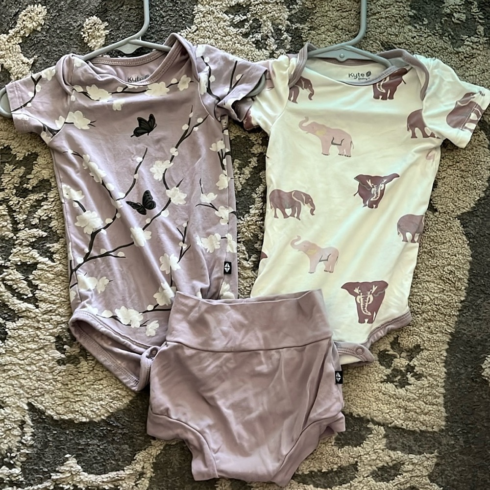 KYTE baby onesies + bummies